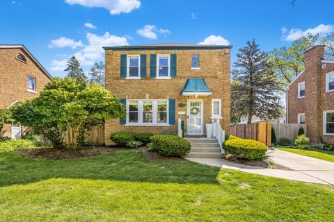 Photo of 2315 Downing Avenue, Westchester, IL 60154 (MLS # 12642322)