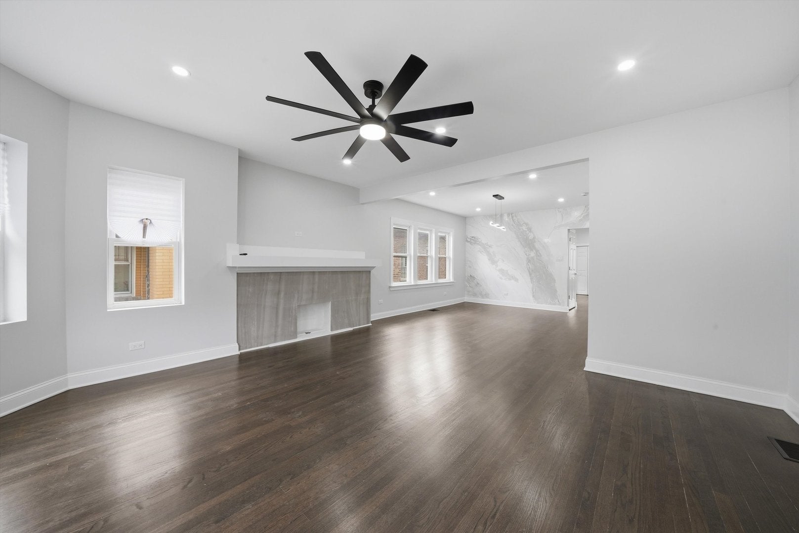 1414 S 60th Court