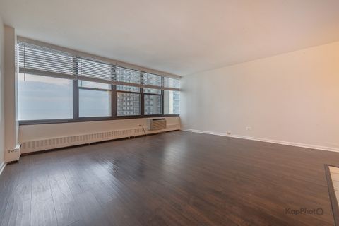 Tiny photo for 6030 N Sheridan Road #2108, Chicago, IL 60660 (MLS # 12476489)