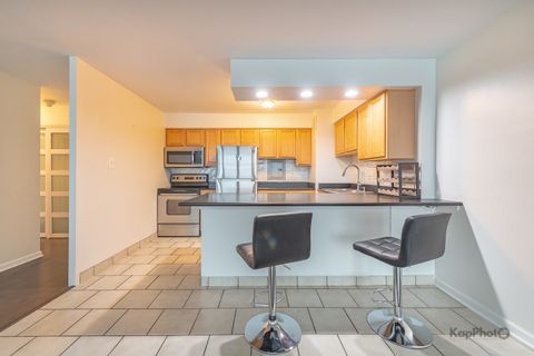 Tiny photo for 6030 N Sheridan Road #2108, Chicago, IL 60660 (MLS # 12476489)