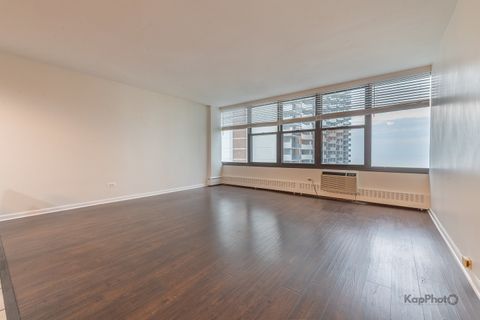 Tiny photo for 6030 N Sheridan Road #2108, Chicago, IL 60660 (MLS # 12476489)
