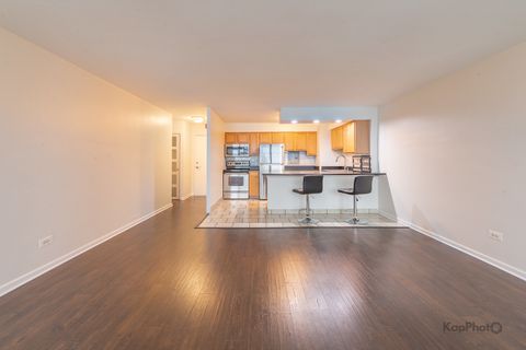 Tiny photo for 6030 N Sheridan Road #2108, Chicago, IL 60660 (MLS # 12476489)