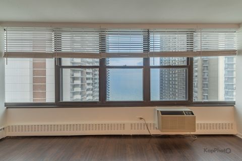 Tiny photo for 6030 N Sheridan Road #2108, Chicago, IL 60660 (MLS # 12476489)