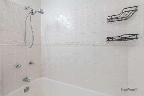Tiny photo for 6030 N Sheridan Road #2108, Chicago, IL 60660 (MLS # 12476489)