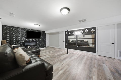 Tiny photo for 8559 S Phillips Avenue, Chicago, IL 60617 (MLS # 12741849)