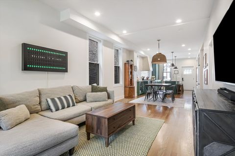 Tiny photo for 2964 N Wisner Avenue, Chicago, IL 60618 (MLS # 12496580)