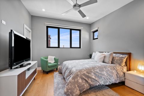 Tiny photo for 2245 N rockwell Street, Chicago, IL 60647 (MLS # 12550748)