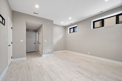 Tiny photo for 2245 N rockwell Street, Chicago, IL 60647 (MLS # 12550748)