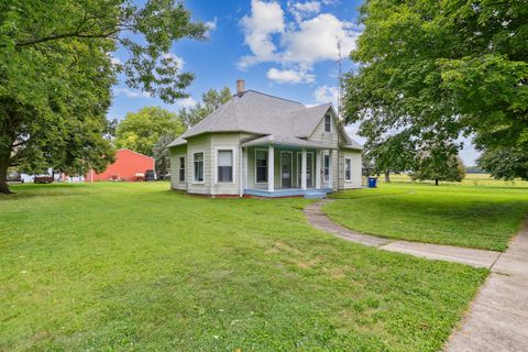 A home in Ivesdale