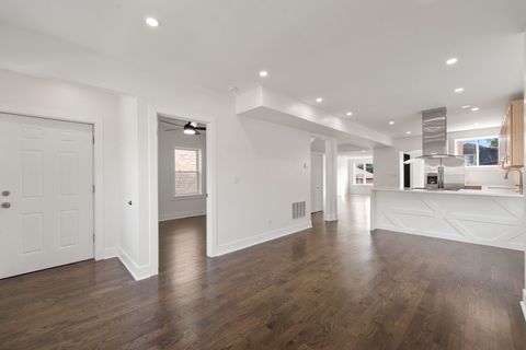 Tiny photo for 2733 Wesley Avenue, Berwyn, IL 60402 (MLS # 12379360)