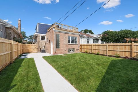 Tiny photo for 2733 Wesley Avenue, Berwyn, IL 60402 (MLS # 12379360)