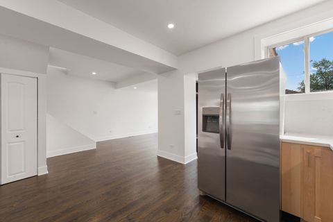 Tiny photo for 2733 Wesley Avenue, Berwyn, IL 60402 (MLS # 12379360)
