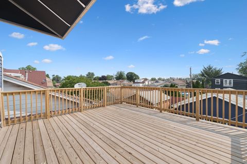 Tiny photo for 2733 Wesley Avenue, Berwyn, IL 60402 (MLS # 12379360)