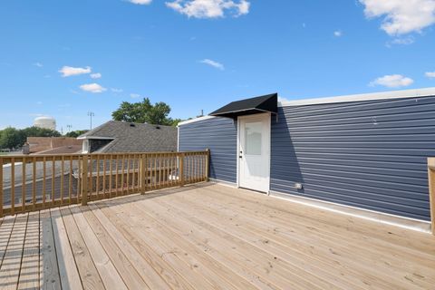 Tiny photo for 2733 Wesley Avenue, Berwyn, IL 60402 (MLS # 12379360)