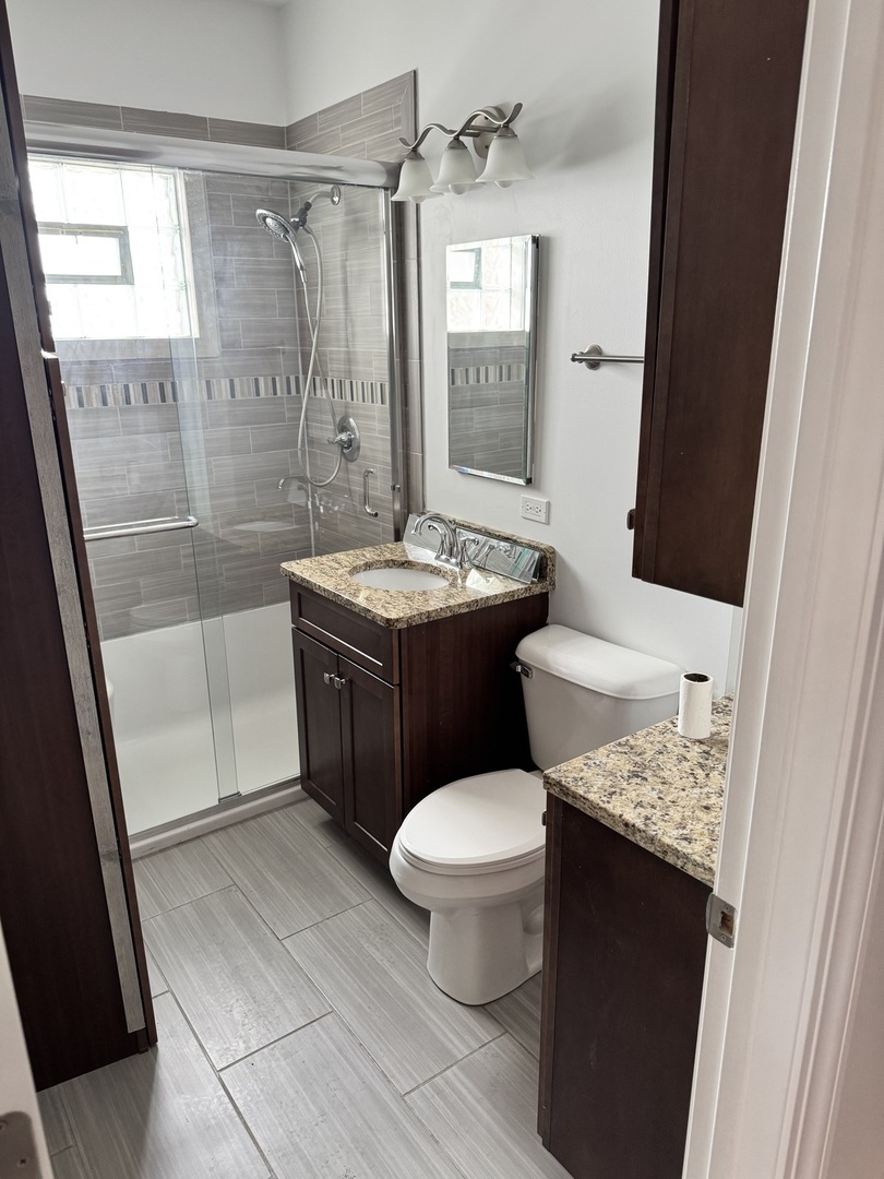 9526 S Claremont Avenue