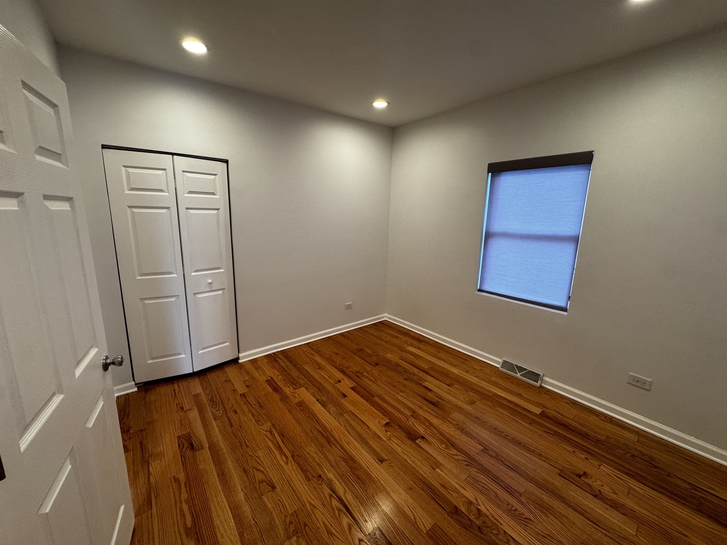 9526 S Claremont Avenue