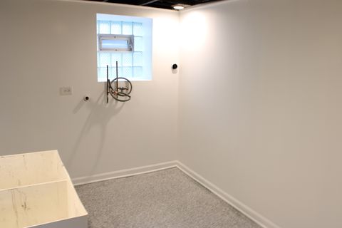 Tiny photo for 9526 S Claremont Avenue, Chicago, IL 60643 (MLS # 12627835)