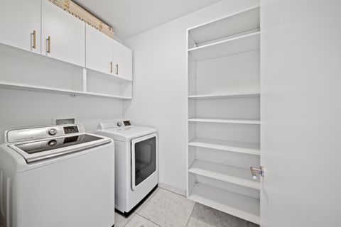 Tiny photo for 400 W Huron Street #1001, Chicago, IL 60654 (MLS # 12555845)
