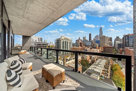 Tiny photo for 400 W Huron Street #1001, Chicago, IL 60654 (MLS # 12555845)