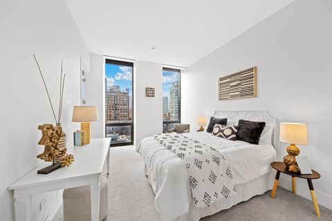 Tiny photo for 400 W Huron Street #1001, Chicago, IL 60654 (MLS # 12555845)