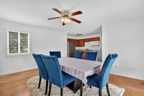 Tiny photo for 854 Plains Court, Carol Stream, IL 60188 (MLS # 12447575)