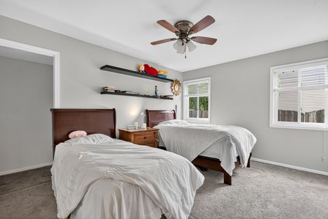 Tiny photo for 854 Plains Court, Carol Stream, IL 60188 (MLS # 12447575)