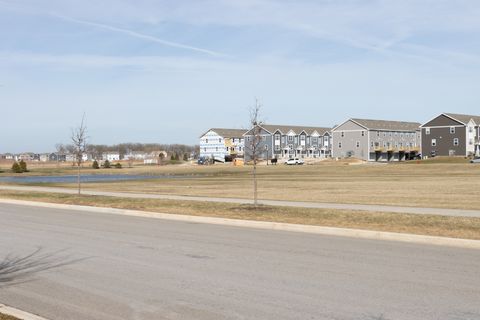 Tiny photo for 818 Briar Glen Court, Hampshire, IL 60140 (MLS # 12599115)