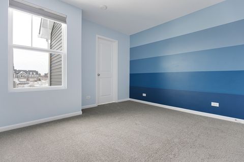 Tiny photo for 573 Watercress Drive, Aurora, IL 60504 (MLS # 12541749)