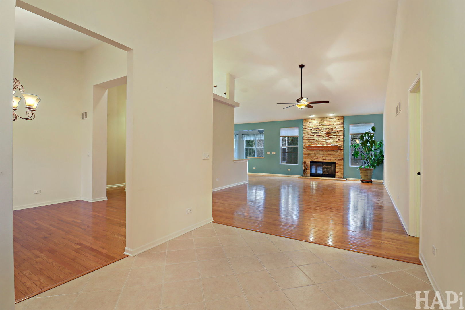 3203 KENDALL Crossing