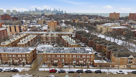 Tiny photo for 830 E Bowen Avenue #2A, Chicago, IL 60653 (MLS # 12579036)