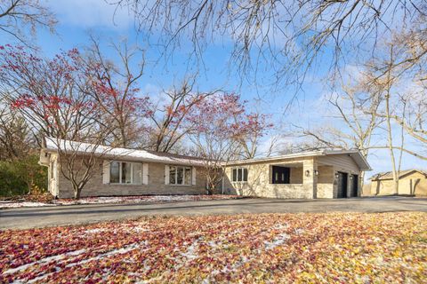 A home in Willowbrook