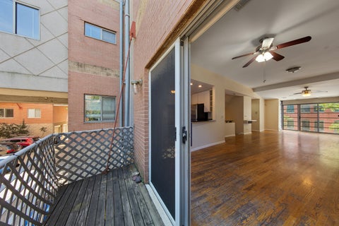Tiny photo for 1901 S Clark Street #B, Chicago, IL 60616 (MLS # 12752323)