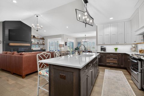 Tiny photo for 5912 Pigeon Creek Road, Bettendorf, IA 52722 (MLS # 12595744)