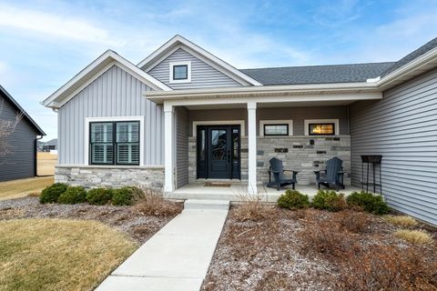 Tiny photo for 5912 Pigeon Creek Road, Bettendorf, IA 52722 (MLS # 12595744)