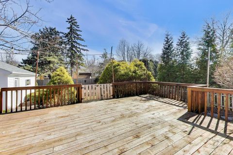 Tiny photo for 57 Chestnut Avenue, Clarendon Hills, IL 60514 (MLS # 12588845)