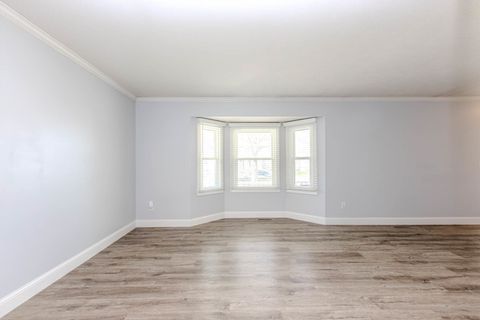 Tiny photo for 301 Lake Shore Circle, Bloomington, IL 61704 (MLS # 12596310)