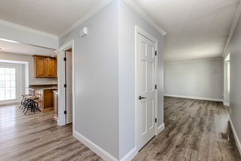 Tiny photo for 301 Lake Shore Circle, Bloomington, IL 61704 (MLS # 12596310)