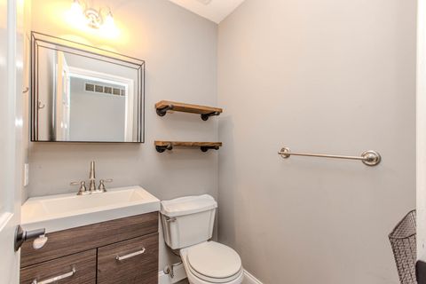 Tiny photo for 301 Lake Shore Circle, Bloomington, IL 61704 (MLS # 12596310)