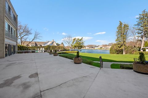 Tiny photo for 1 N Dee Road #1C, Park Ridge, IL 60068 (MLS # 12606878)