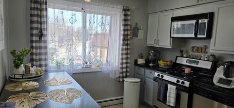 Tiny photo for 10467 DEARLOVE Road #6, Glenview, IL 60025 (MLS # 12567065)