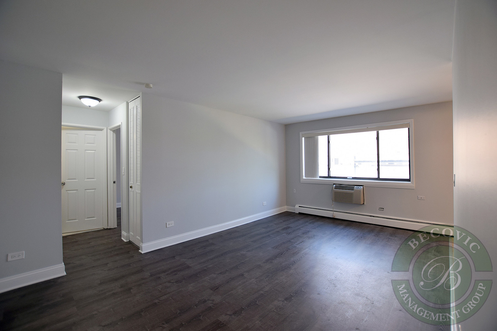 6001 N Kenmore Avenue 511