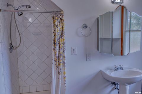 Tiny photo for 6873 Old Highway 13 Highway, Carbondale, IL 62901 (MLS # EB460318)