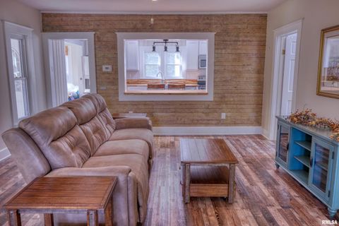 Tiny photo for 6873 Old Highway 13 Highway, Carbondale, IL 62901 (MLS # EB460318)