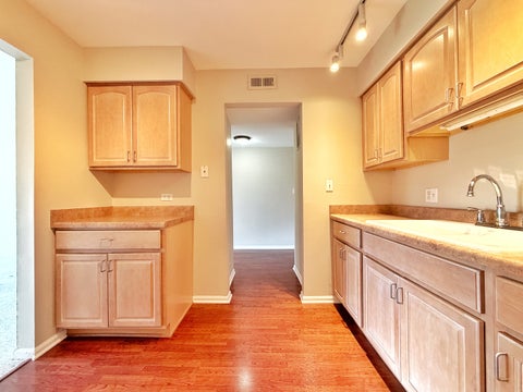 Tiny photo for 5000 Carriageway Drive #205, Rolling Meadows, IL 60008 (MLS # 12752227)