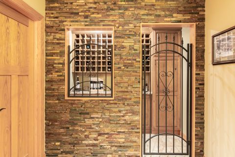 Tiny photo for 7245 W Lee Street, Niles, IL 60714 (MLS # 12579865)