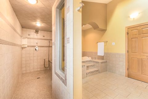 Tiny photo for 7245 W Lee Street, Niles, IL 60714 (MLS # 12579865)