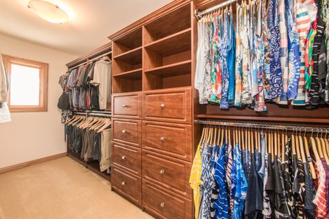 Tiny photo for 7245 W Lee Street, Niles, IL 60714 (MLS # 12579865)