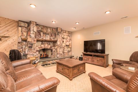 Tiny photo for 7245 W Lee Street, Niles, IL 60714 (MLS # 12579865)