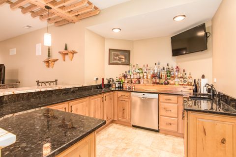 Tiny photo for 7245 W Lee Street, Niles, IL 60714 (MLS # 12579865)