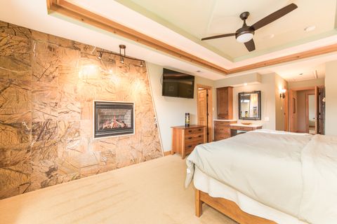 Tiny photo for 7245 W Lee Street, Niles, IL 60714 (MLS # 12579865)